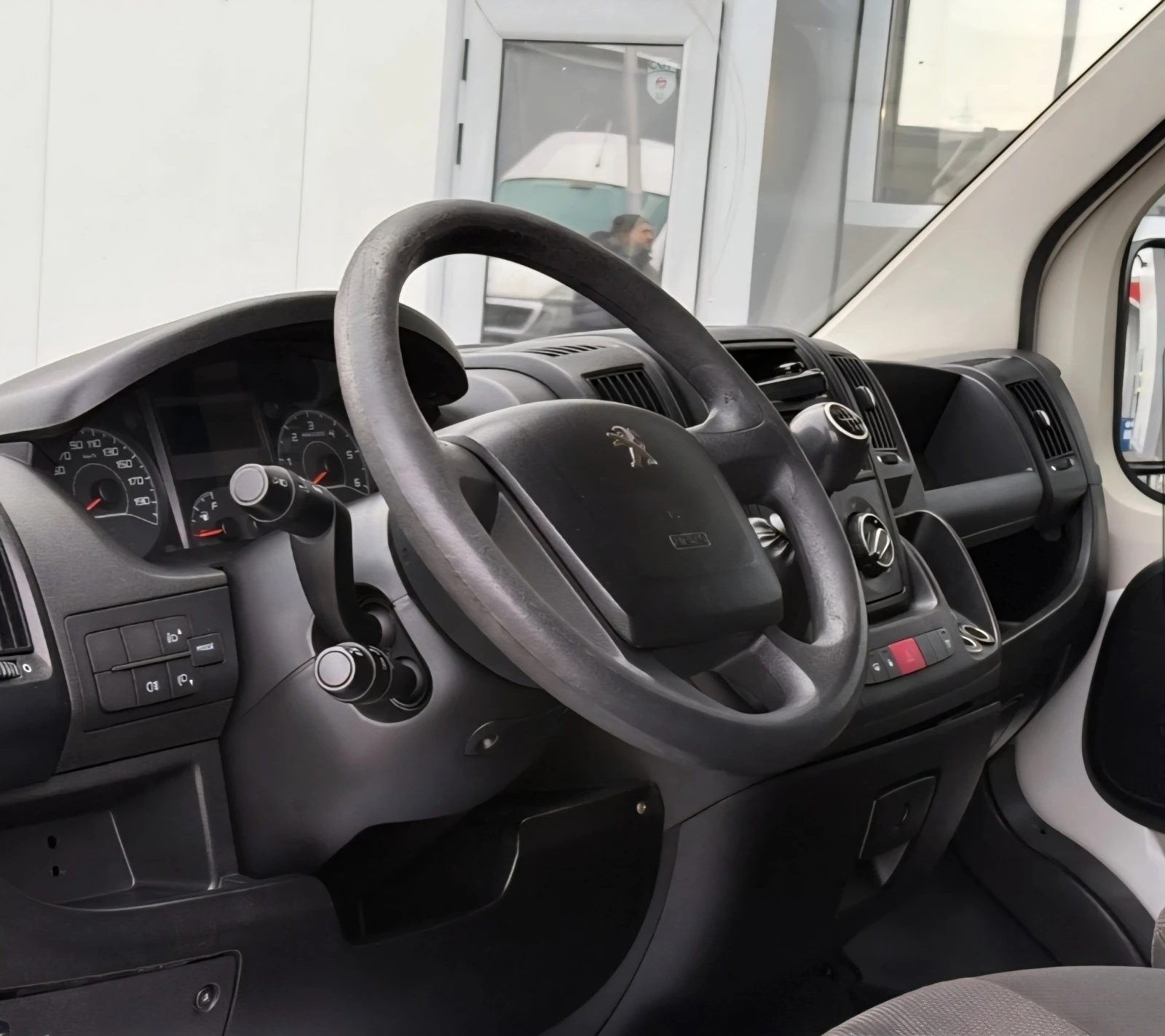 Peugeot Boxer, снимка 13 - Бусове и автобуси - 55204100