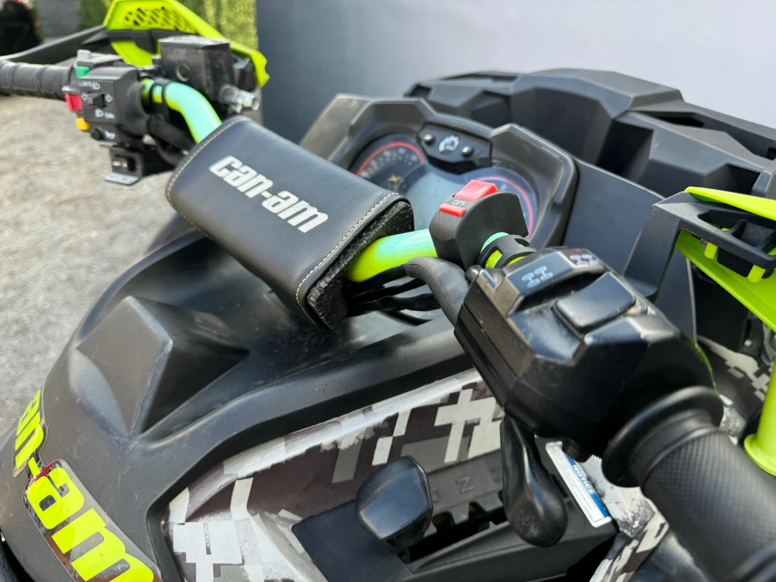 Can-Am Outlander 1000XMR ЛИЗИНГ* БАРТЕР* НАПЪЛНО ОБСЛУЖЕН - изображение 10