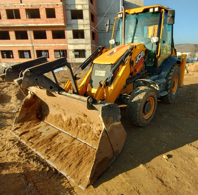 Багер JCB 3CX 14L5WM, снимка 2 - Индустриална техника - 49058783