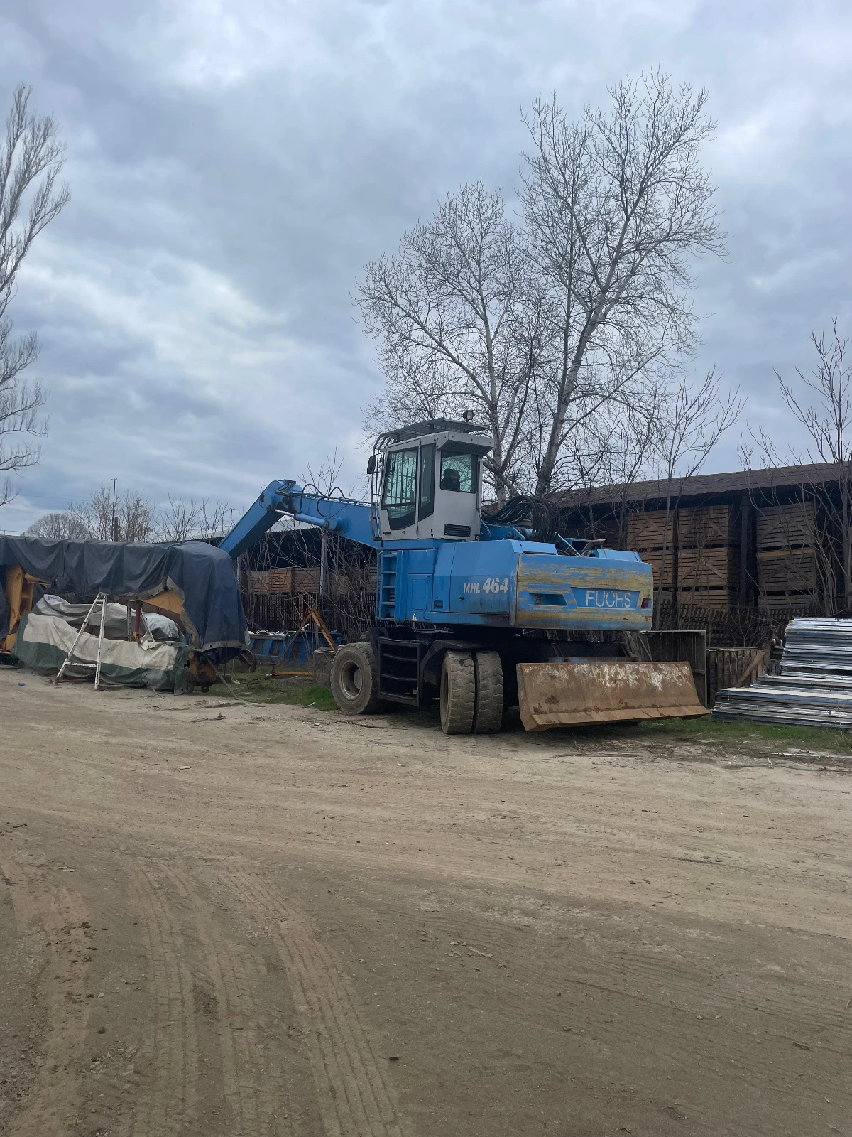  Fuchs 460 | Mobile.bg   17