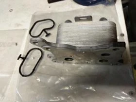 Маслен радиатор, двигателно масло MERCEDES  //  NISSAN , снимка 4