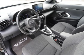Toyota Yaris Cross 1.5 HYBRID/AWD-i/LOUNGE, КАТО НОВА!, снимка 9