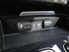 Kia Stinger 3.3 Turbo Awd Masters - САМО 30% АВАНС, снимка 13