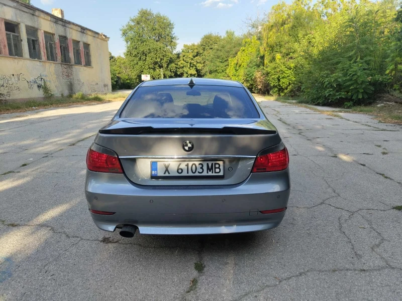 BMW 520, снимка 5 - Автомобили и джипове - 47005619