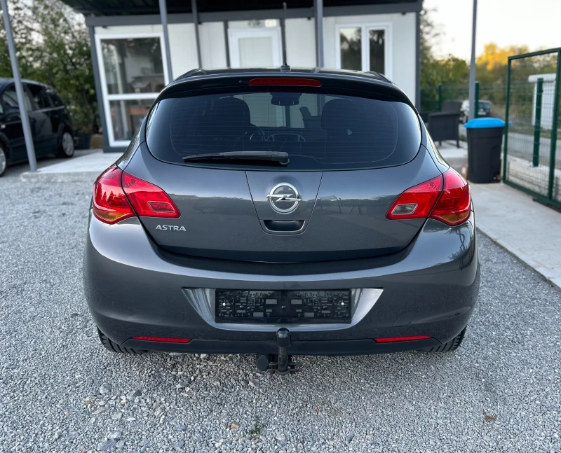 Opel Astra 1.6i 115кс , снимка 5 - Автомобили и джипове - 47441149