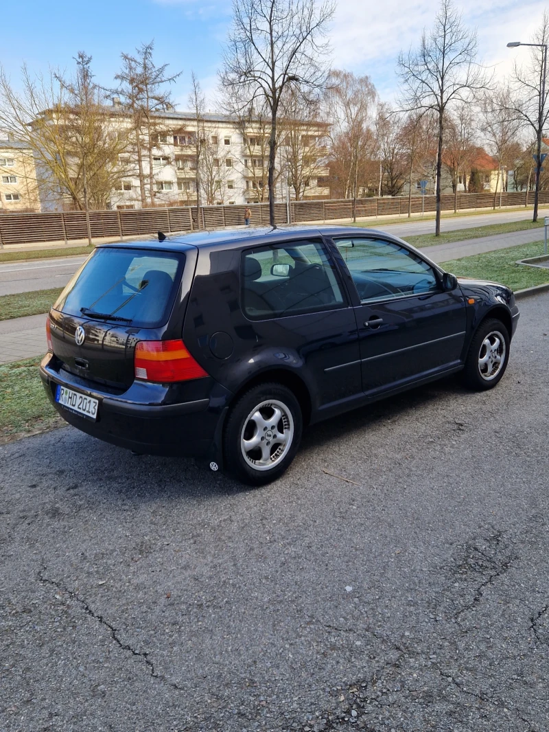 VW Golf, снимка 3 - Автомобили и джипове - 47480868