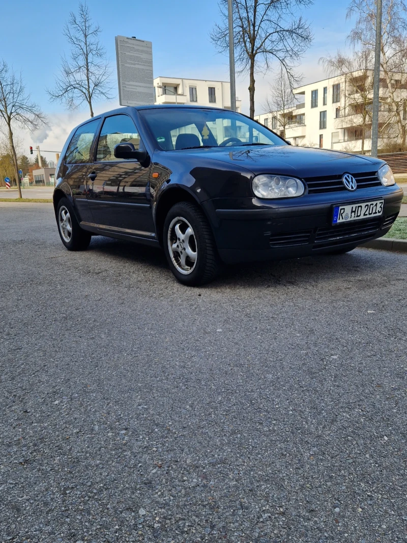 VW Golf, снимка 4 - Автомобили и джипове - 47480868