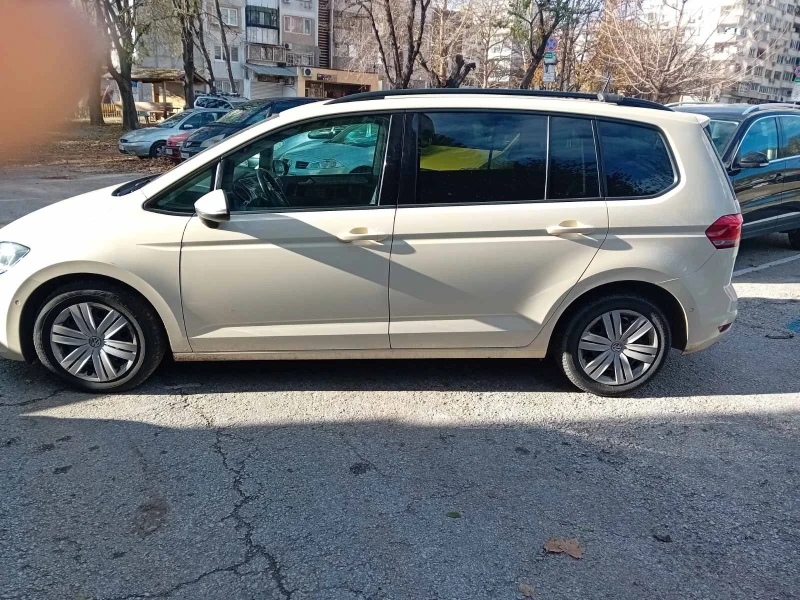 VW Touran, снимка 2 - Автомобили и джипове - 48071966