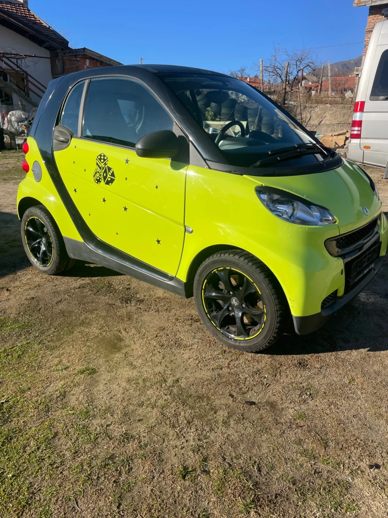 Smart Fortwo 1000, снимка 1 - Автомобили и джипове - 48514158