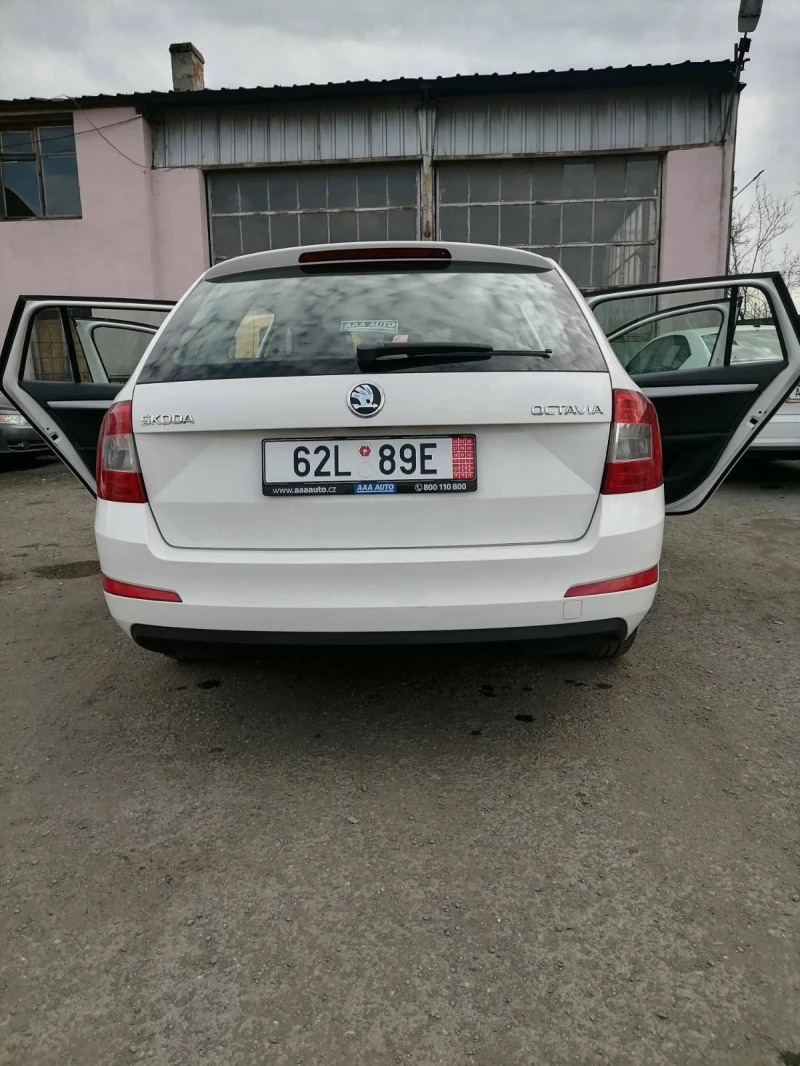 Skoda Octavia, снимка 4 - Автомобили и джипове - 48956749