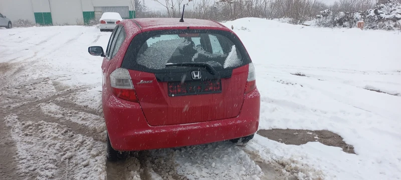 Honda Jazz 1.4 avtomat, снимка 3 - Автомобили и джипове - 49394662