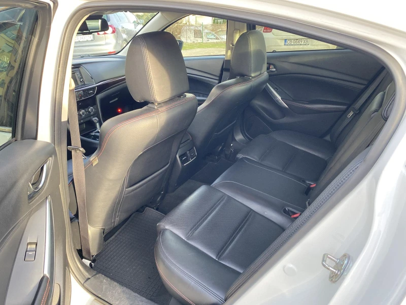 Mazda 626, снимка 11 - Автомобили и джипове - 51023976