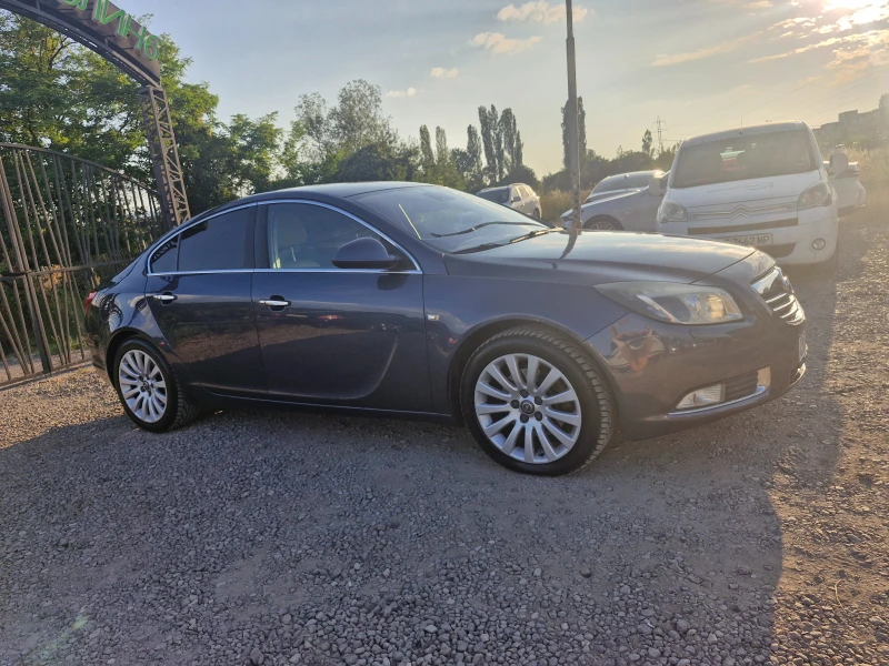 Opel Insignia, снимка 4 - Автомобили и джипове - 52882685