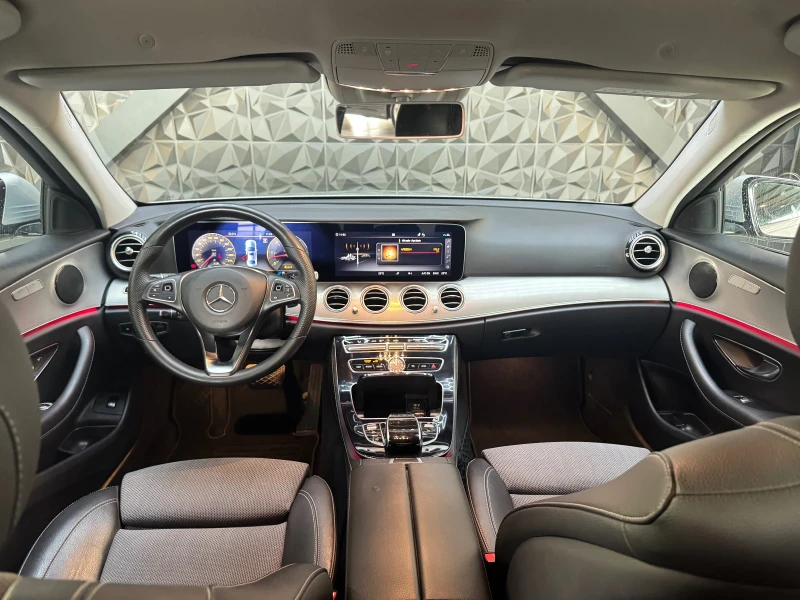 Mercedes-Benz E 350 d * AMG Пакет * Камера * LED * 9G * , снимка 6 - Автомобили и джипове - 52830176