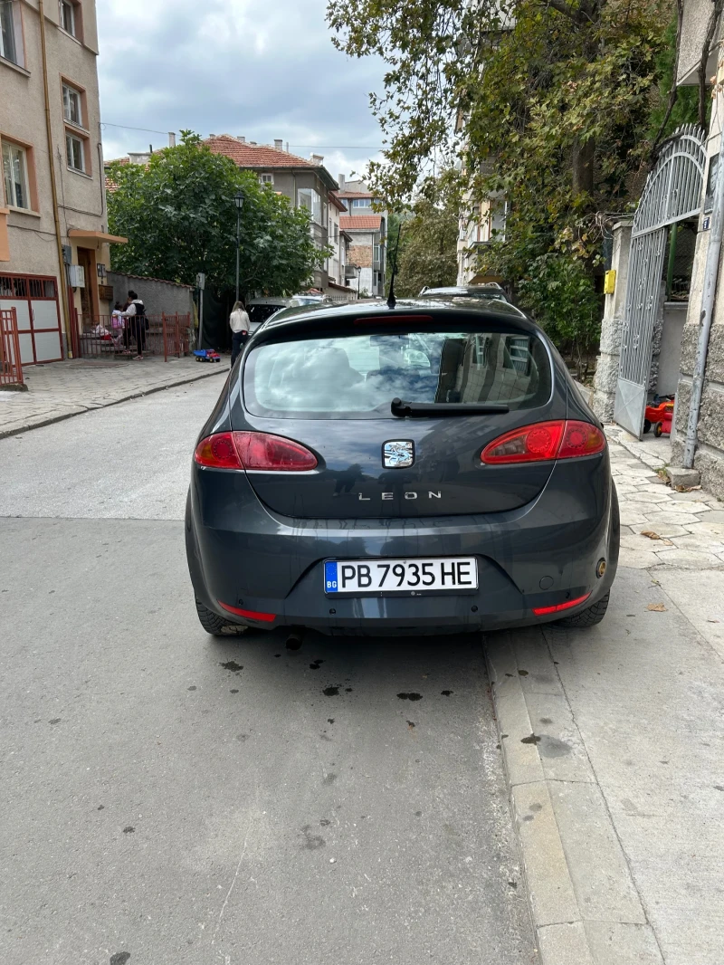 Seat Leon 1.6, снимка 3 - Автомобили и джипове - 53036000