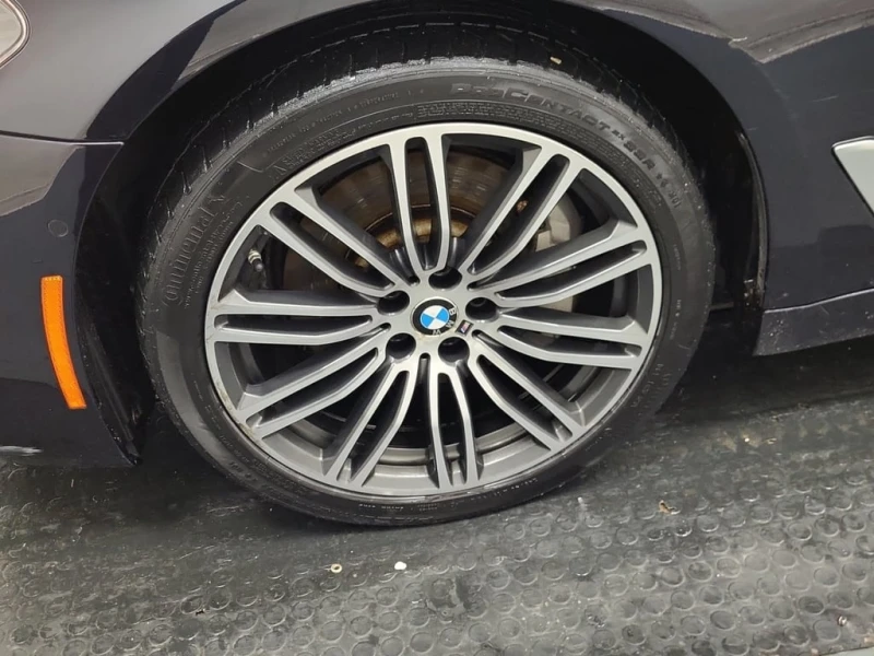 BMW 530 * 530I XDRIVE * CARFAX * ЦЕНА ДО БЪЛГАРИЯ, снимка 8 - Автомобили и джипове - 53056372