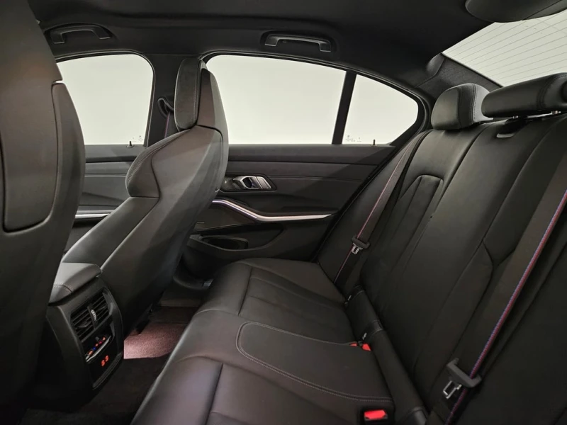 BMW M3 * Sedan * CARFAX * БЕЗ ПЪРВОНАЧАЛНА ВНОСКА, снимка 11 - Автомобили и джипове - 53257886