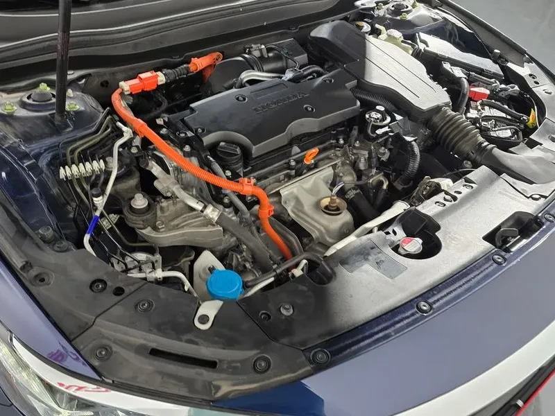 Honda Accord 2.0 HYBRID, снимка 6 - Автомобили и джипове - 55717203