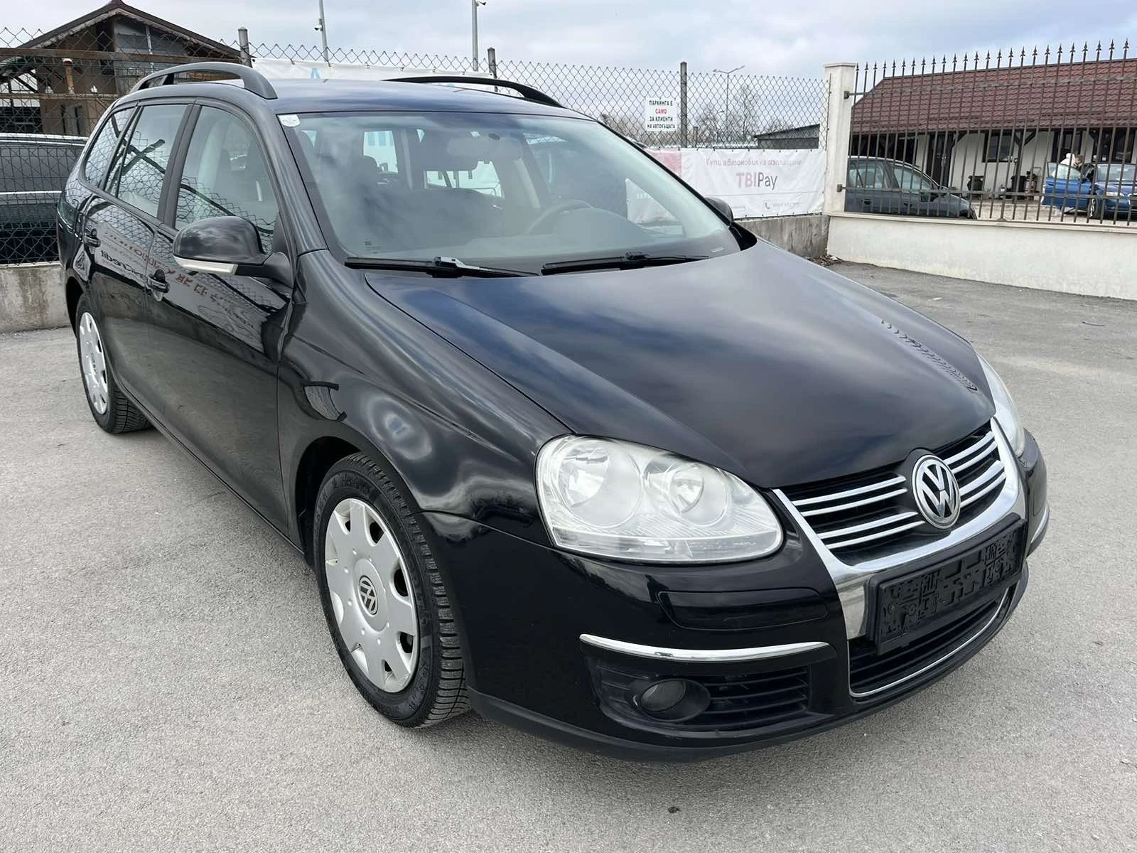 VW Golf 1.9TDI 105кс. КЛИМАТРОНИК АВТОПИЛОТ EURO 4 - изображение 3