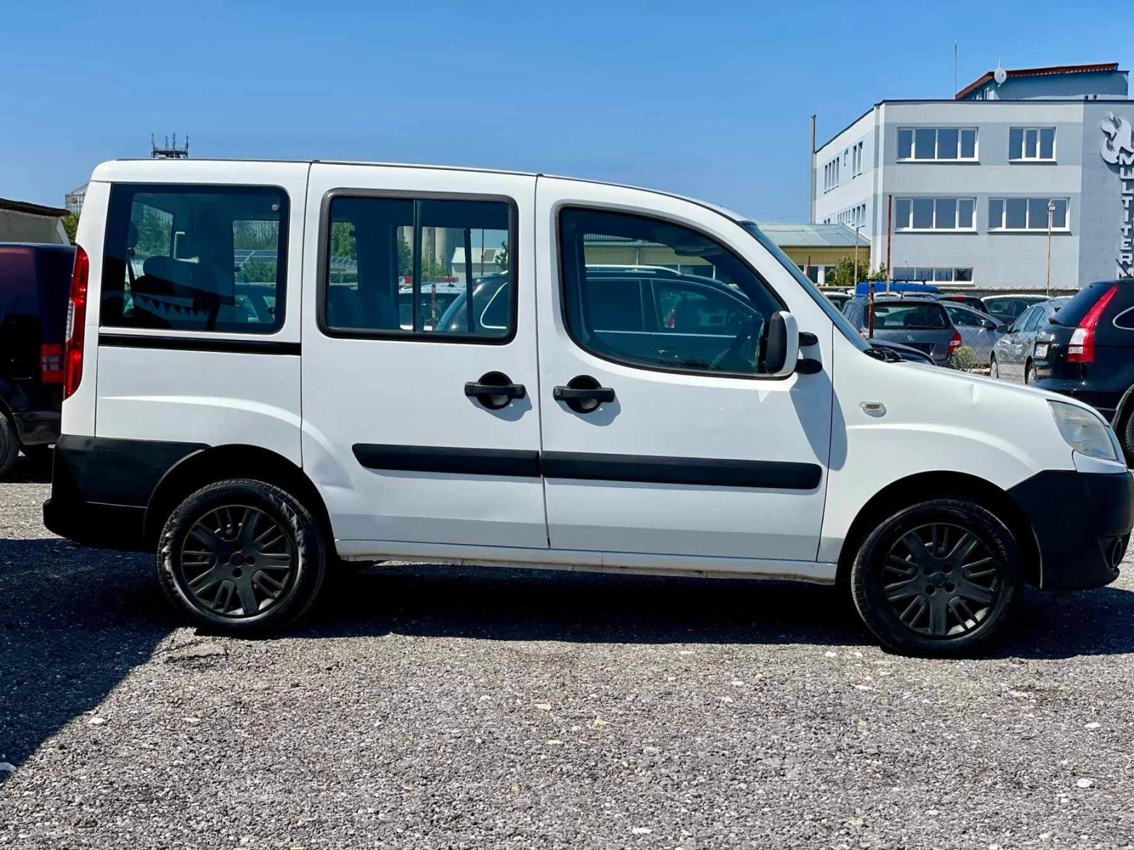 Fiat Doblo 1.3 MultiJet 6+ 1 места - изображение 7