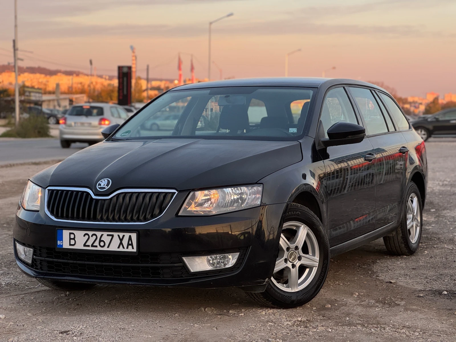 Skoda Octavia * 1.6TDI* NAVI*  - изображение 3