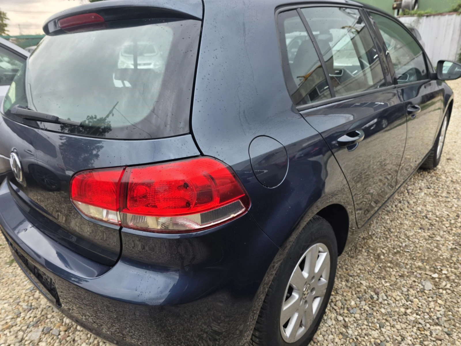 VW Golf COMFORTLINE, 1, 4/122 к.с - изображение 6