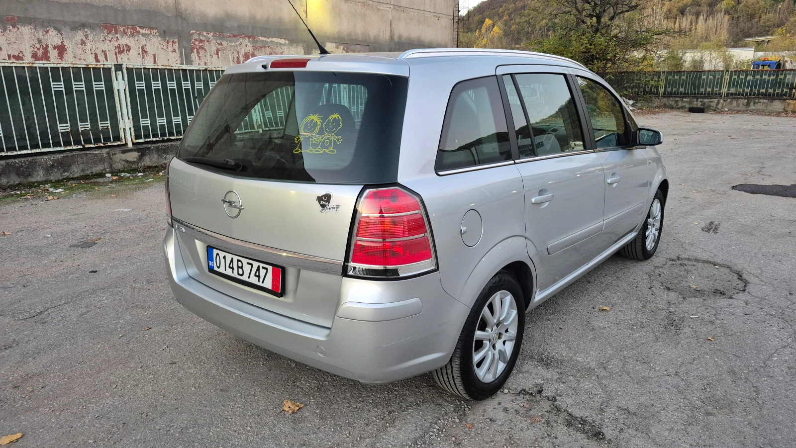 Opel Zafira 1.6i 7  | Mobile.bg   6