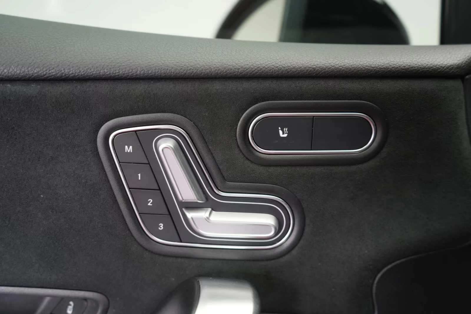 Mercedes-Benz A45 AMG 4MATIC/387HP/NIGHT/BURM/MEMO/CAM/NAVI/LED/655g | Mobile.bg   10