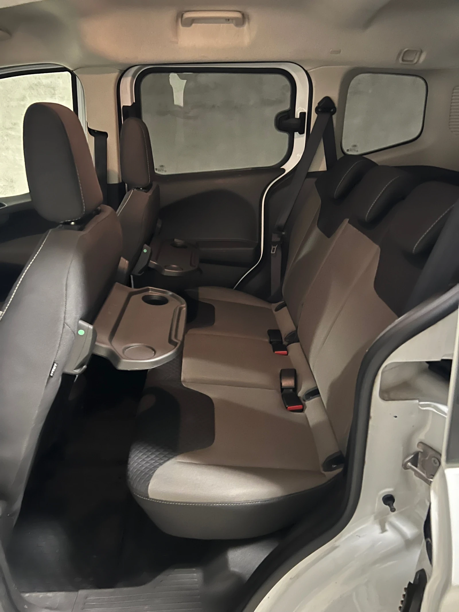 Ford Tourneo Connect | Mobile.bg � ����������� 8