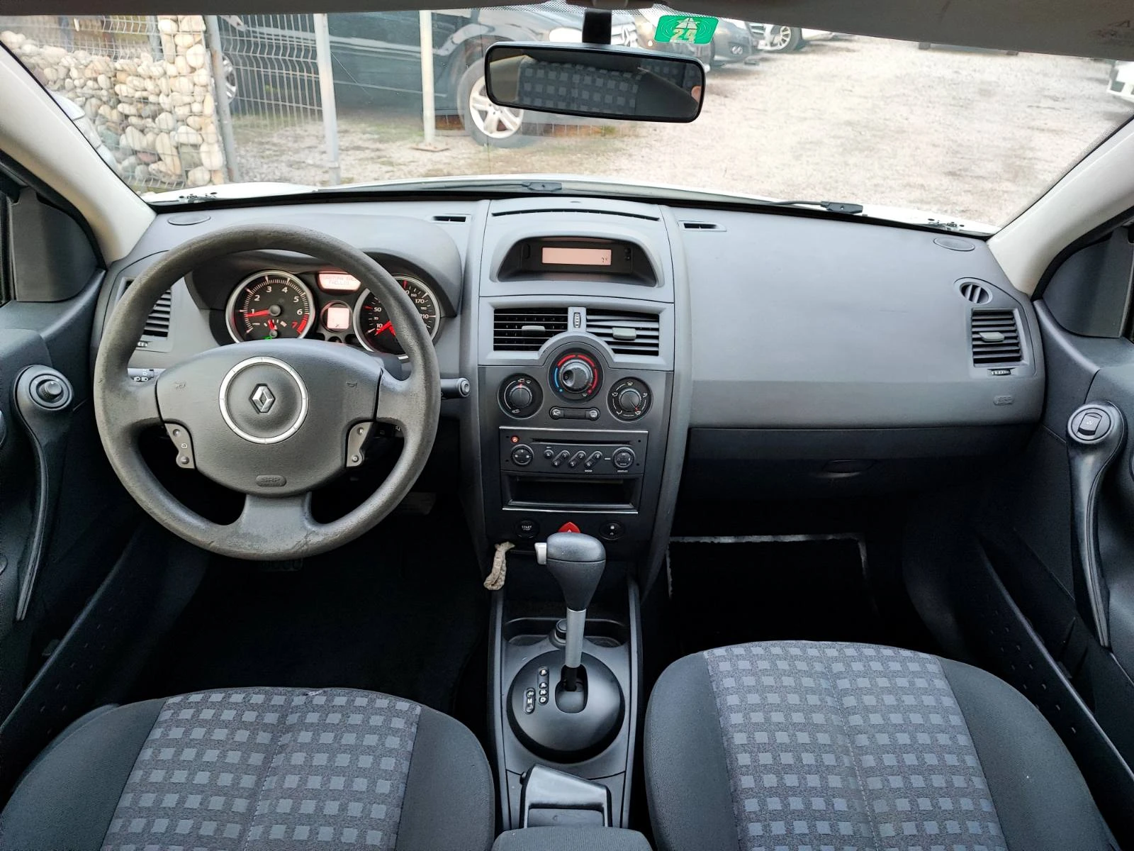 Renault Megane 1.6i* ���������* ��������� | Mobile.bg � ����������� 11