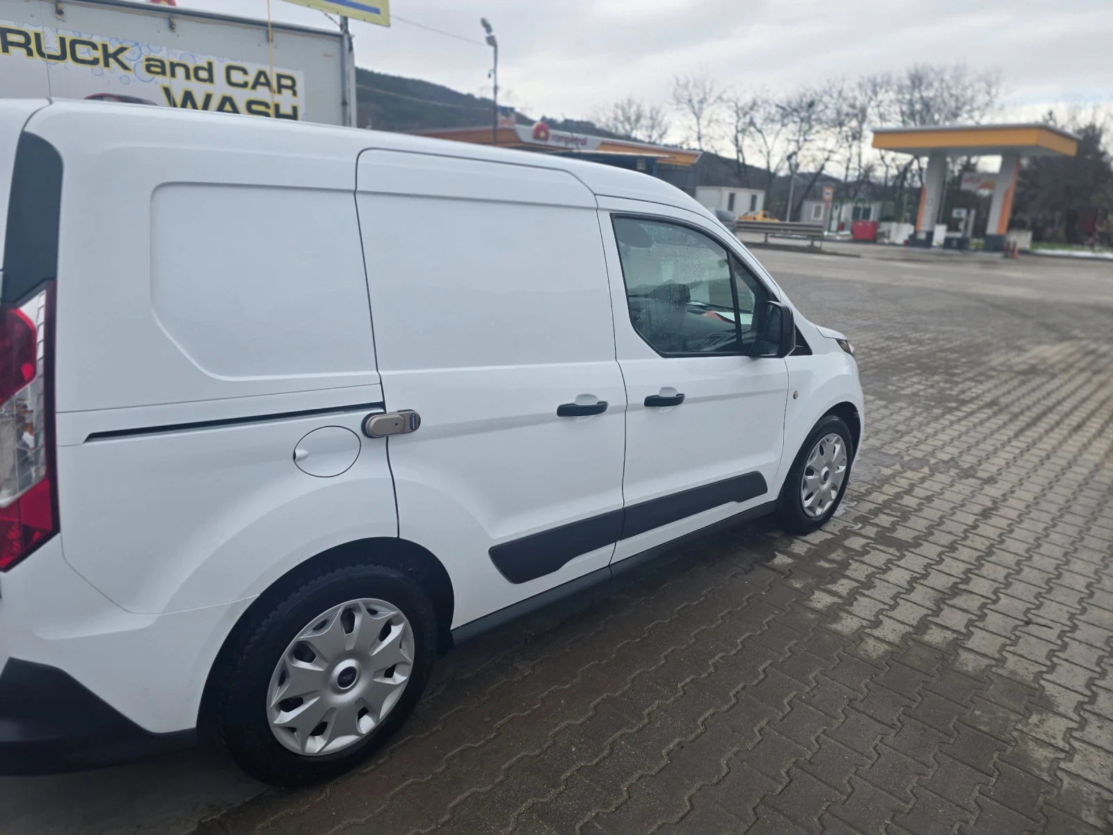 Ford Connect | Mobile.bg � ����������� 4