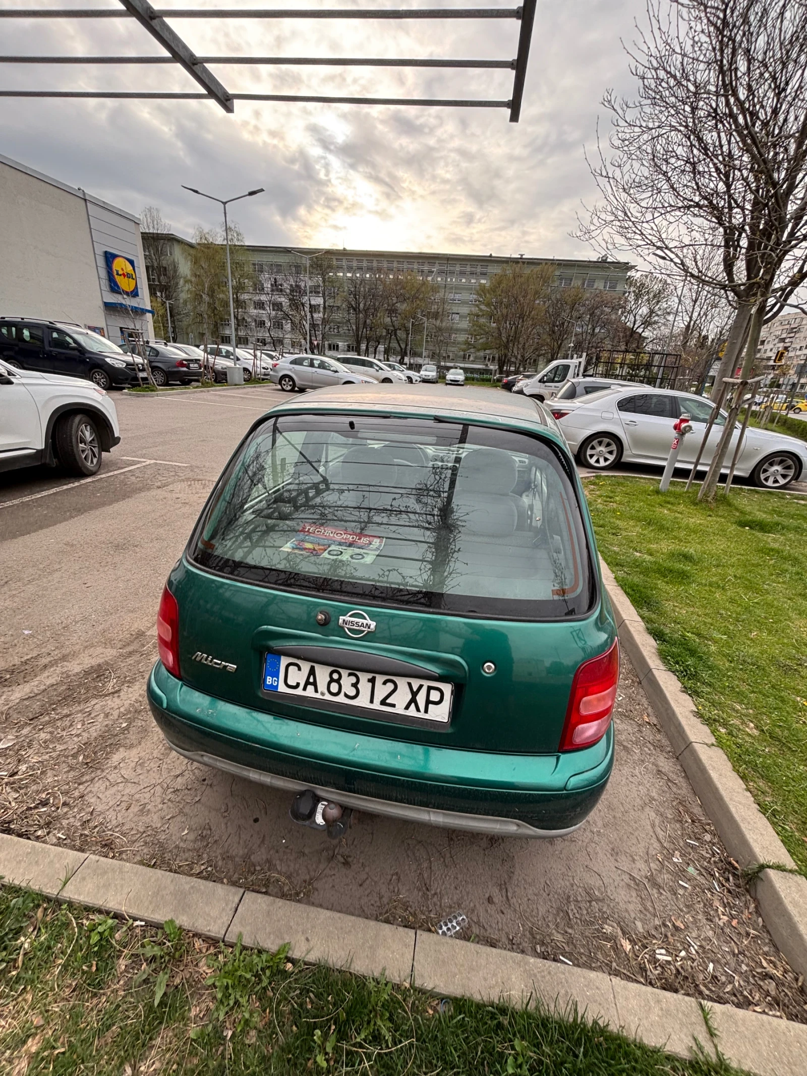 Nissan Micra, снимка 4 - Автомобили и джипове - 54210336