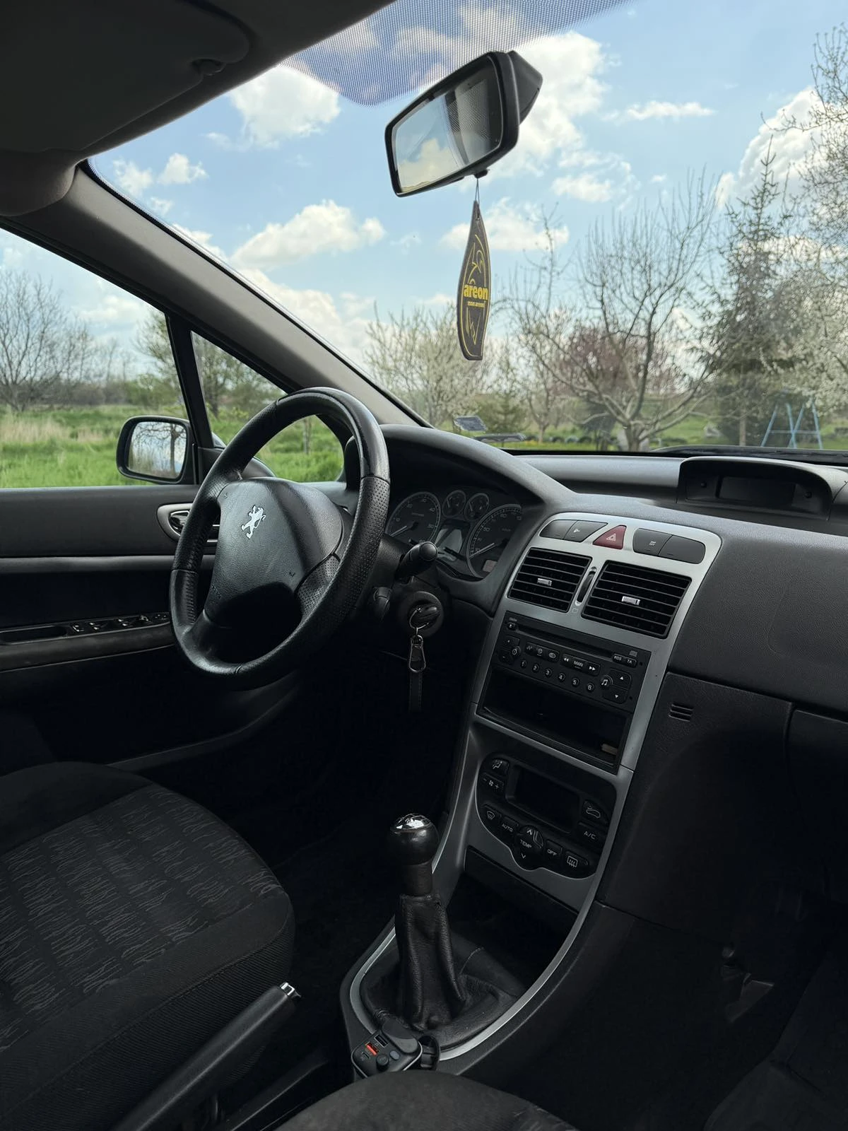 Peugeot 307, снимка 9 - Автомобили и джипове - 54247070