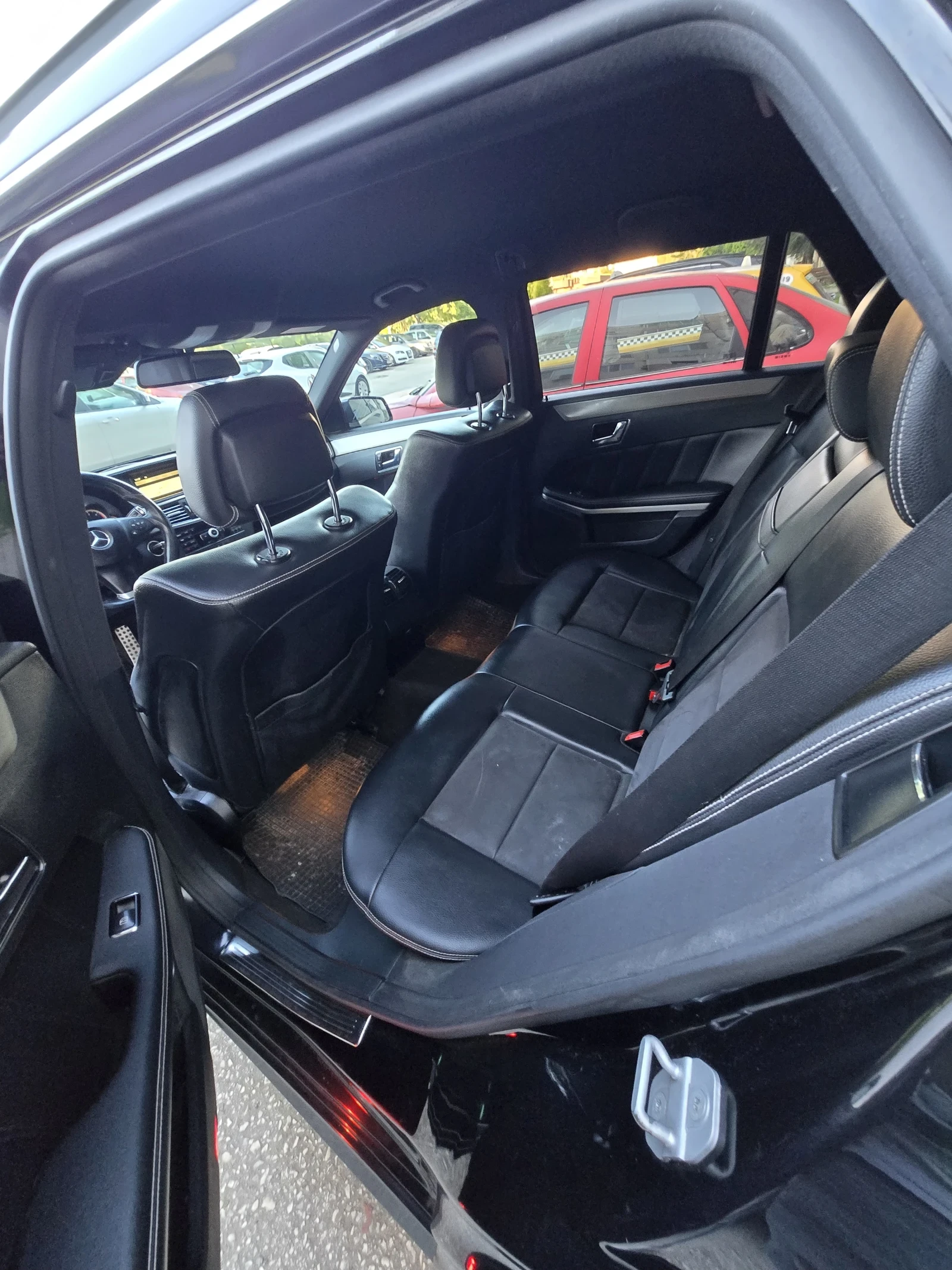 Mercedes-Benz E 350 E 350 v6 AMG, снимка 5 - Автомобили и джипове - 54718046