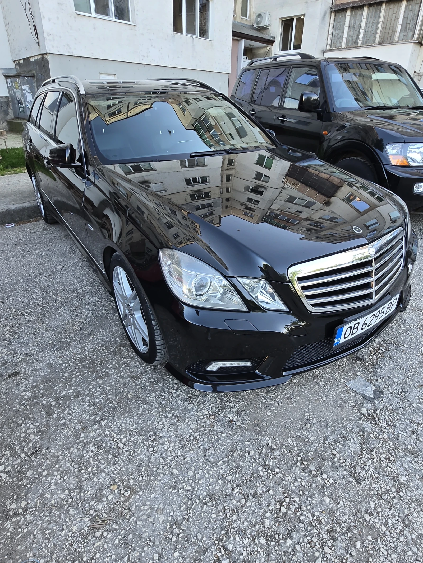 Mercedes-Benz E 350 E 350 v6 AMG, снимка 3 - Автомобили и джипове - 54718046