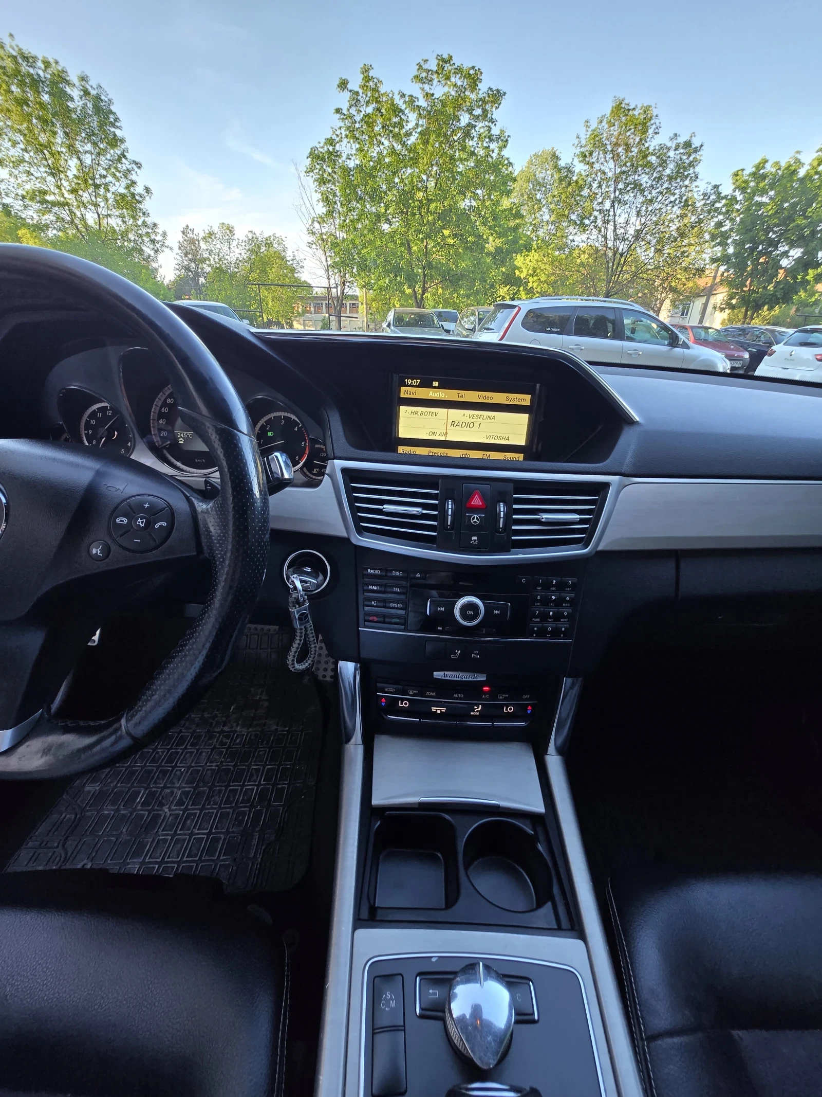 Mercedes-Benz E 350 E 350 v6 AMG, снимка 7 - Автомобили и джипове - 54718046