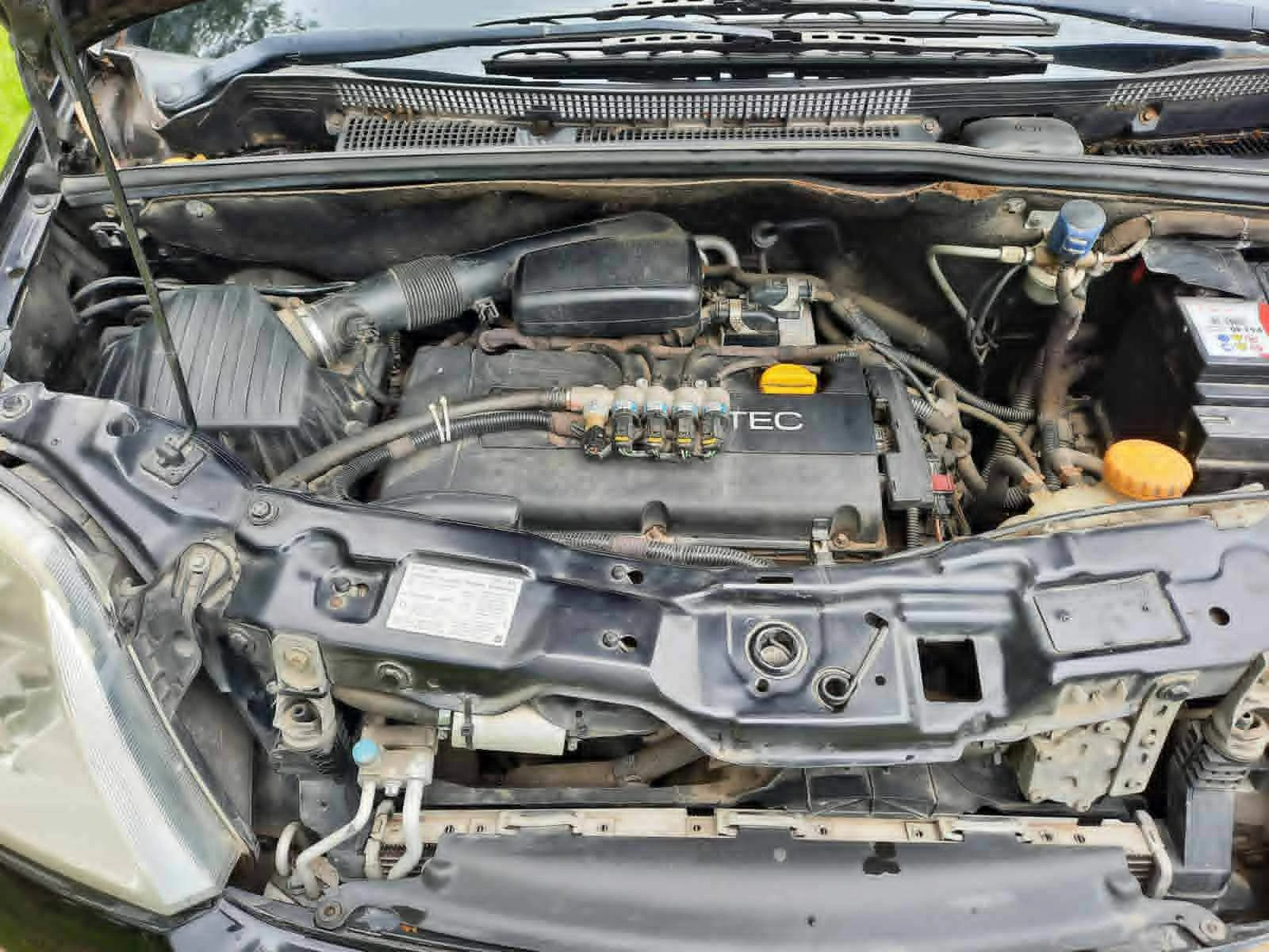 Opel Meriva, снимка 3 - Автомобили и джипове - 54582867