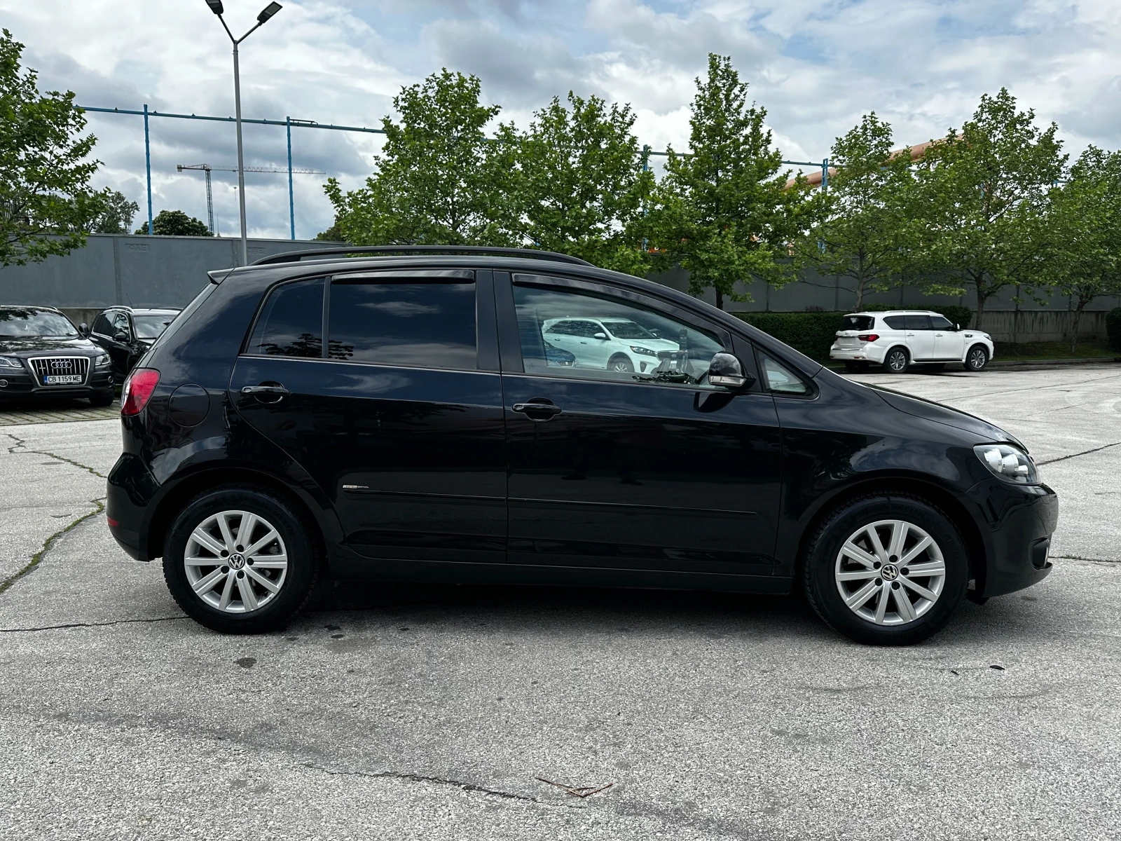 VW Golf Plus 1.6d 105 к.с. , снимка 5 - Автомобили и джипове - 54676262