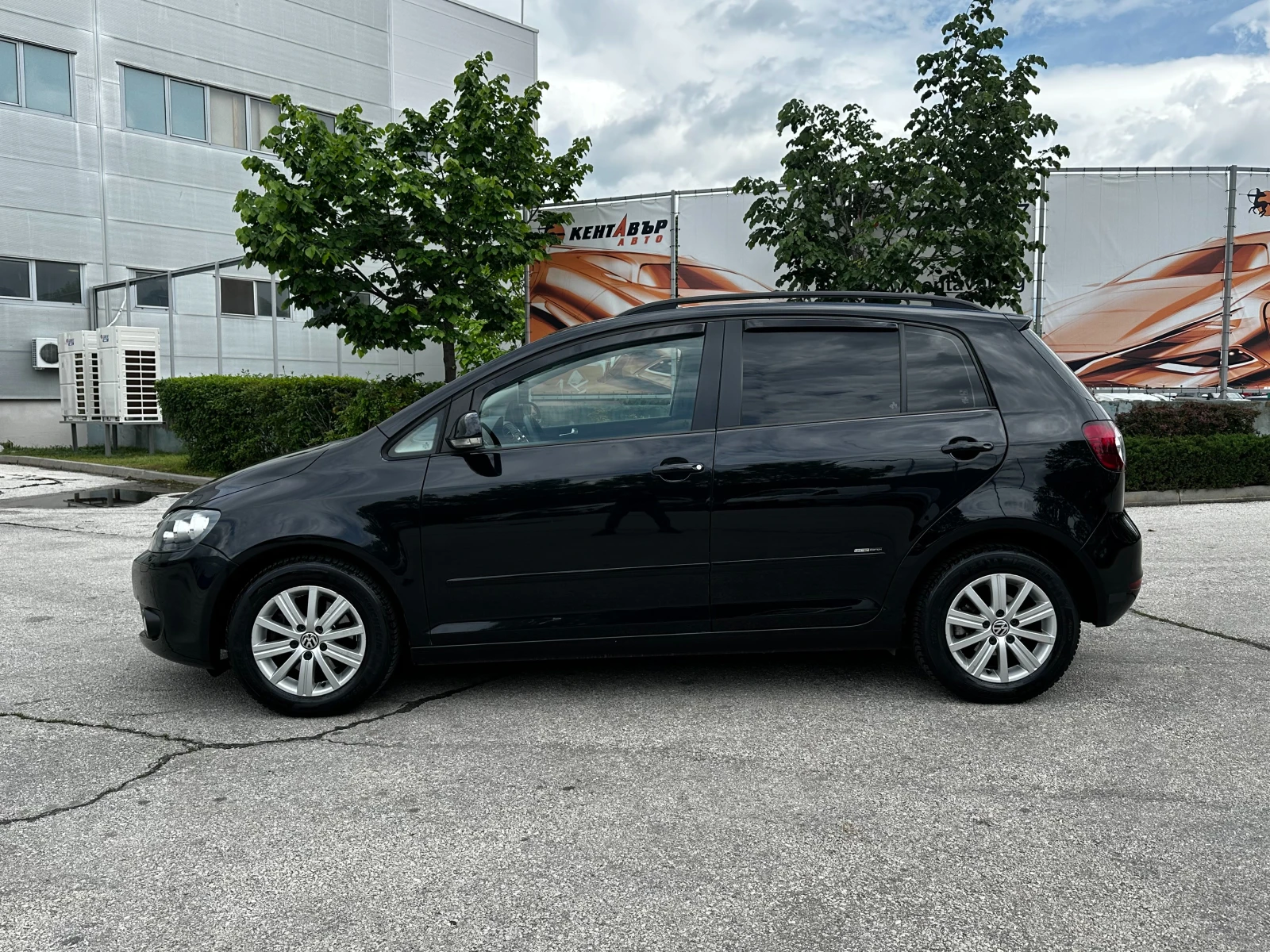 VW Golf Plus 1.6d 105 к.с. , снимка 2 - Автомобили и джипове - 54676262