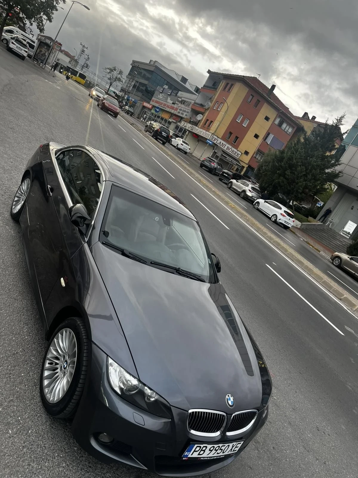 BMW 330