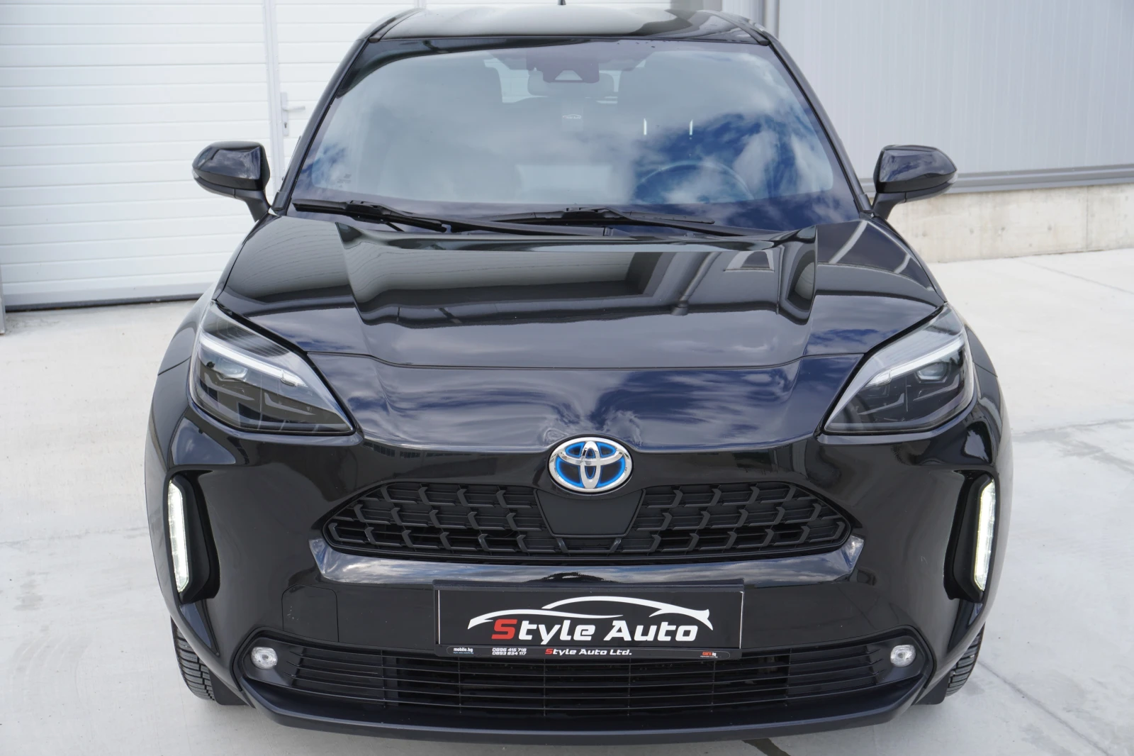 Toyota Yaris Cross 1.5 HYBRID/AWD-i/LOUNGE, КАТО НОВА!, снимка 8 - Автомобили и джипове - 55047008