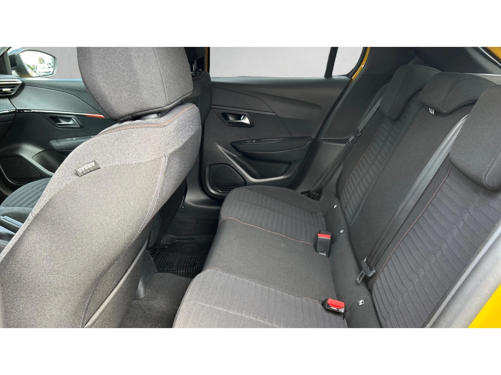 Peugeot 208 1.2i Active M/T , ������� ������ �� 140   | Mobile.bg � ����������� 11
