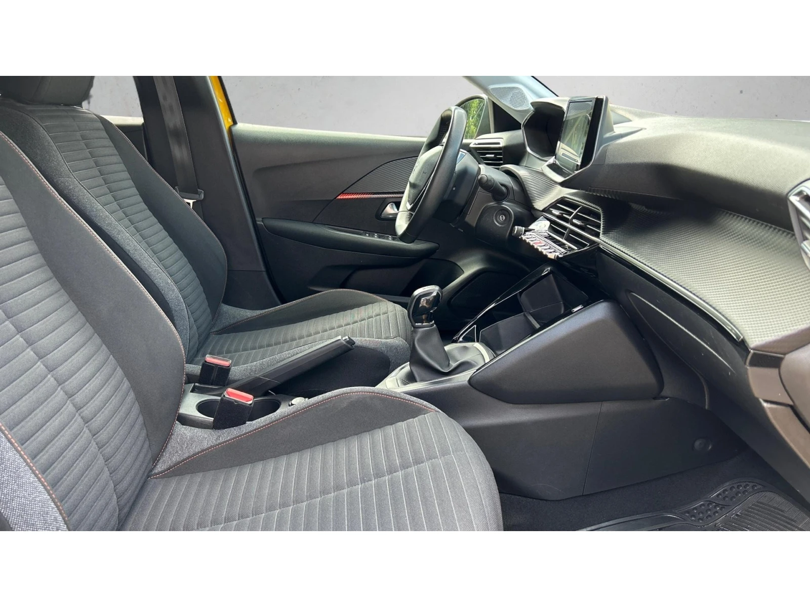 Peugeot 208 1.2i Active M/T , ������� ������ �� 140   | Mobile.bg � ����������� 6