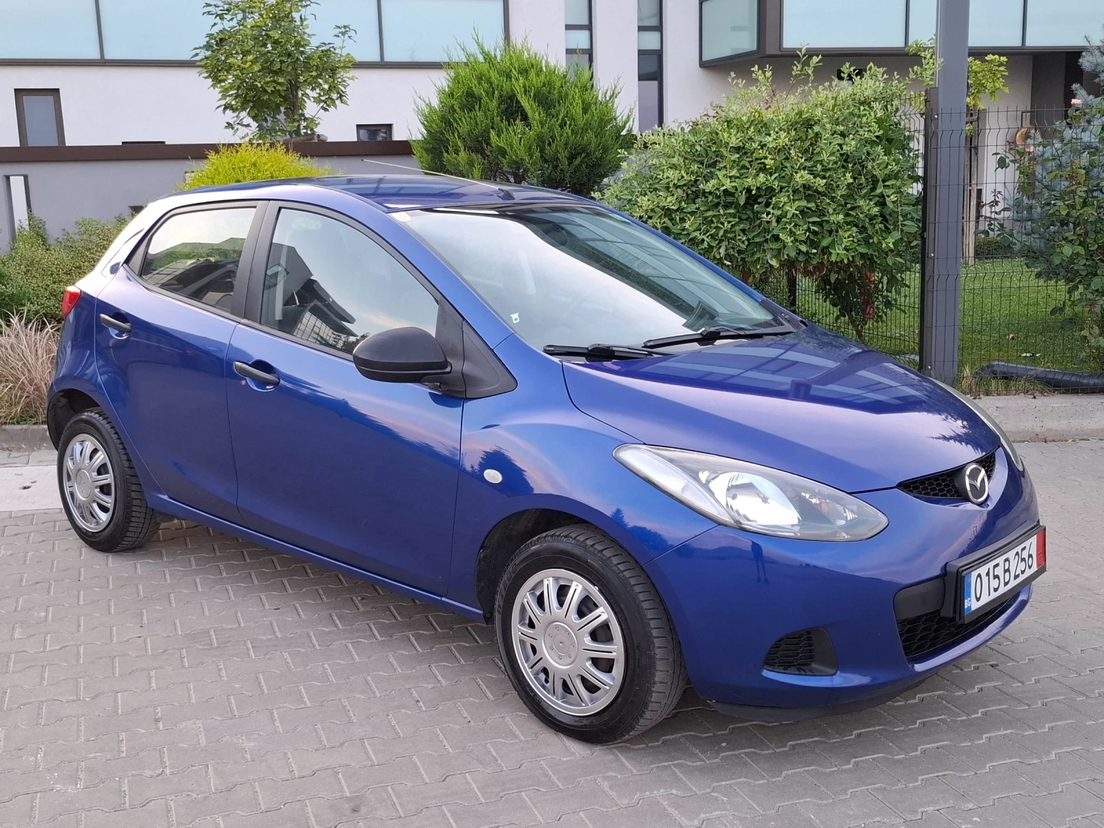 Mazda 2 1.3i* (75кс)* FACELIFТ* HOB BHOC* , снимка 12 - Автомобили и джипове - 55319229