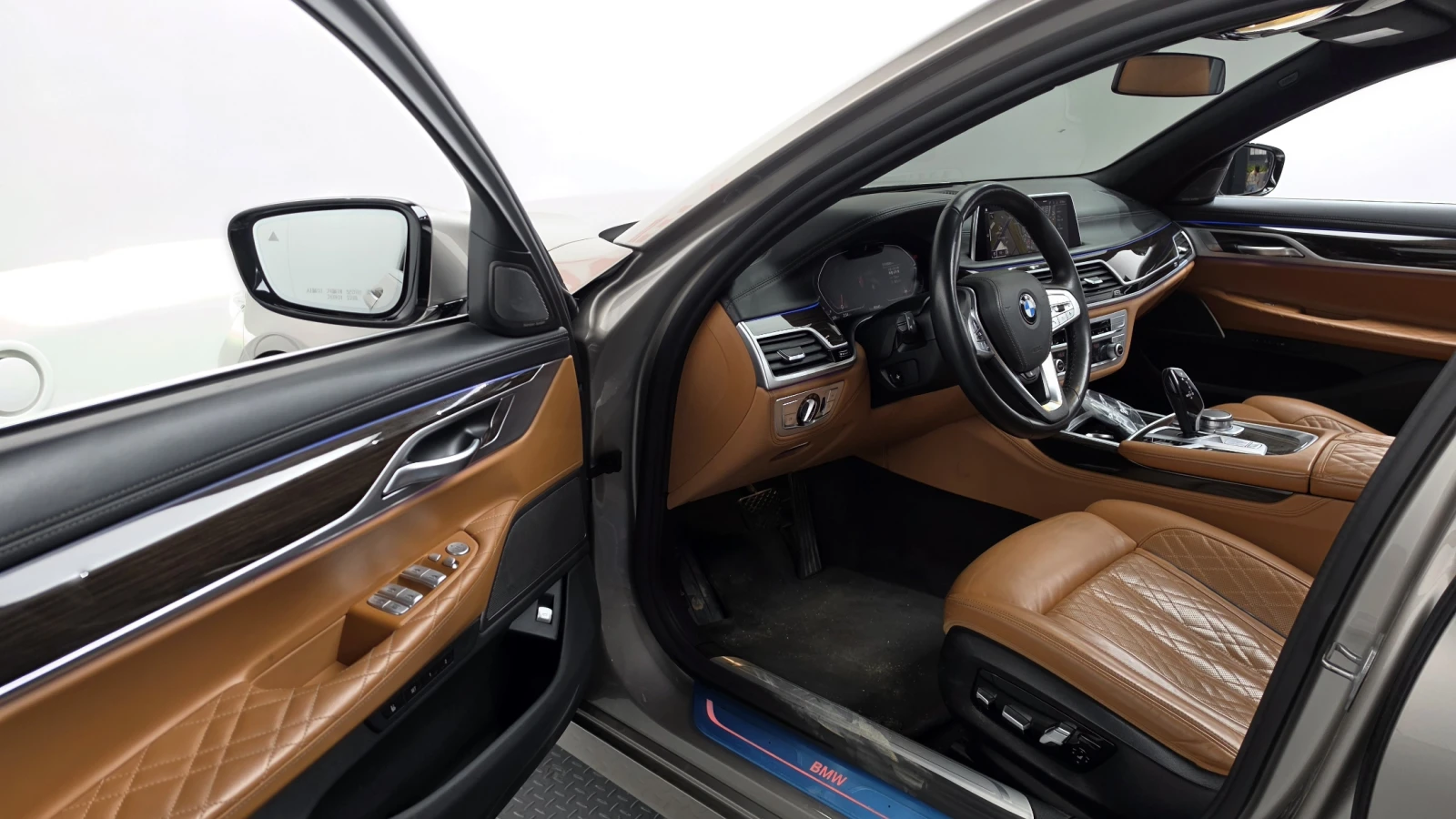BMW 730 ЕЛ. БАГАЖНИК* SOFT CLOSE* ОБДУХВАНЕ* КРАЙНА ЦЕНА, снимка 10 - Автомобили и джипове - 55336567