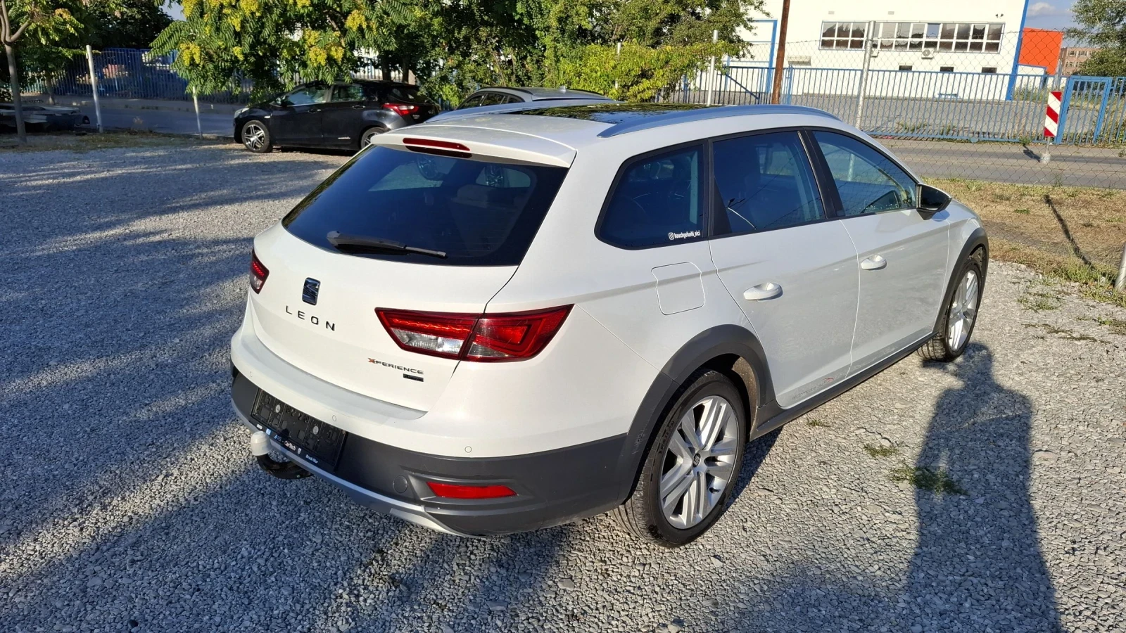 Seat Leon X-periance 4x4, снимка 5 - Автомобили и джипове - 56103959