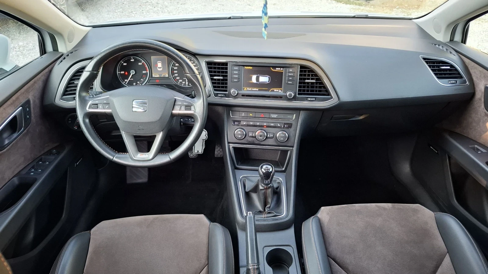 Seat Leon X-periance 4x4, снимка 8 - Автомобили и джипове - 56103959
