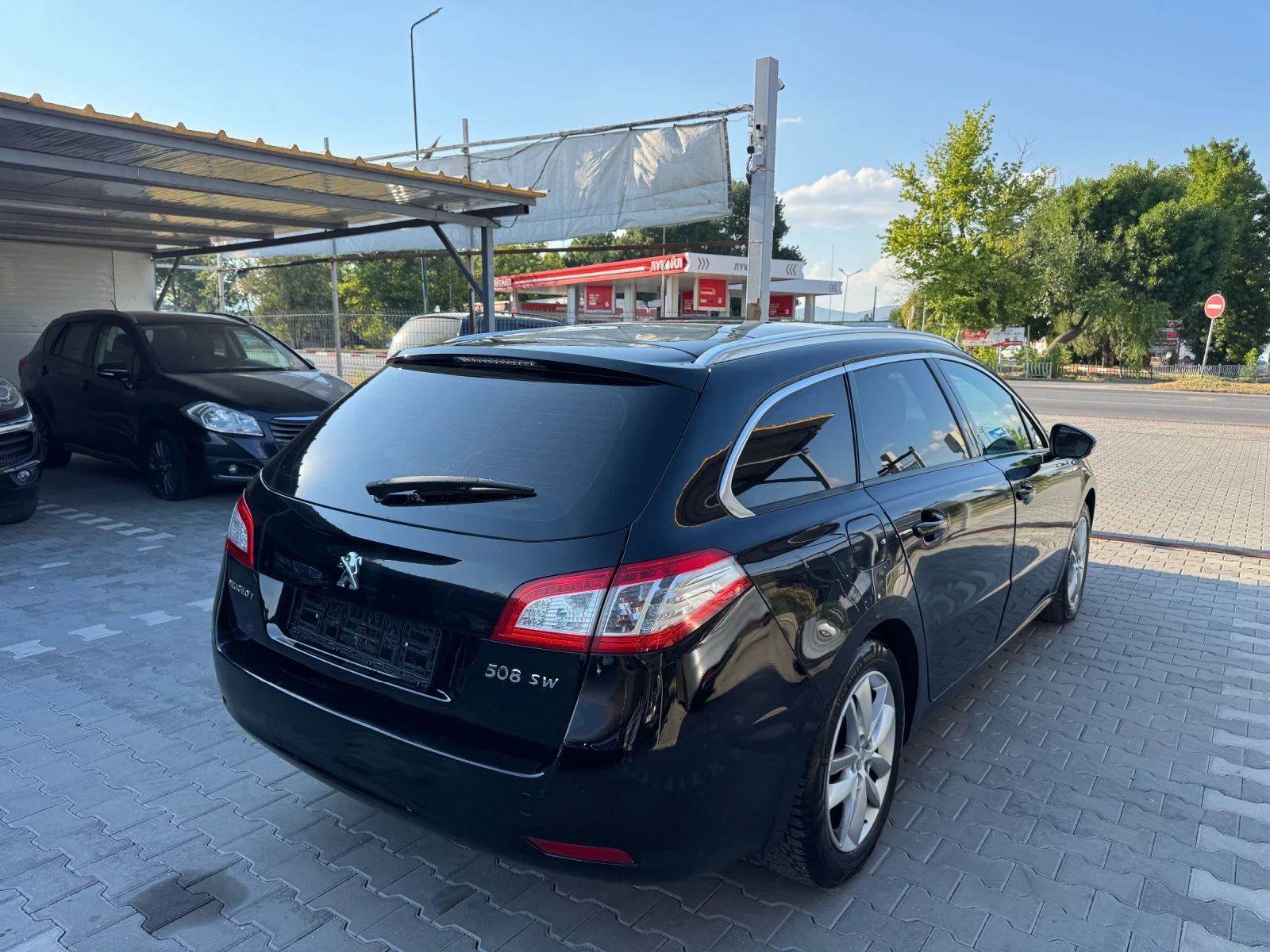 Peugeot 508 2.0TDI 140/PANO/FULL, снимка 3 - Автомобили и джипове - 55847319