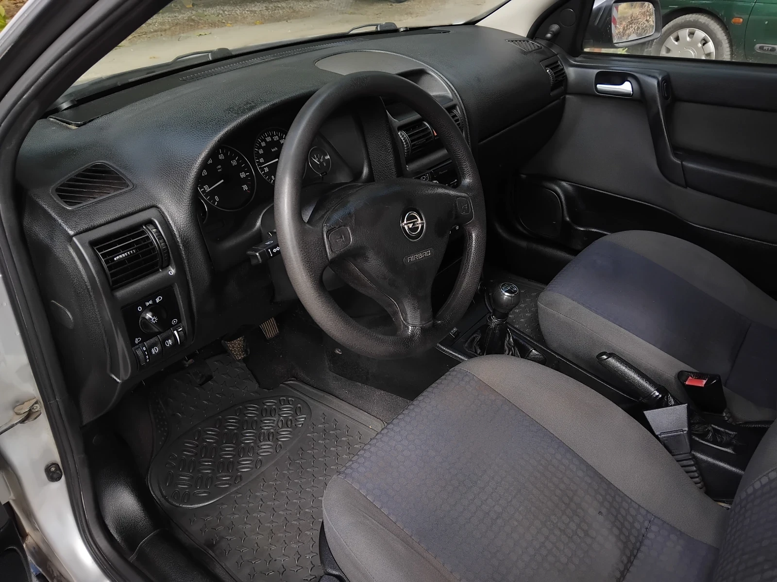Opel Astra 1.6//климатик//ГАЗ , снимка 2 - Автомобили и джипове - 56264386