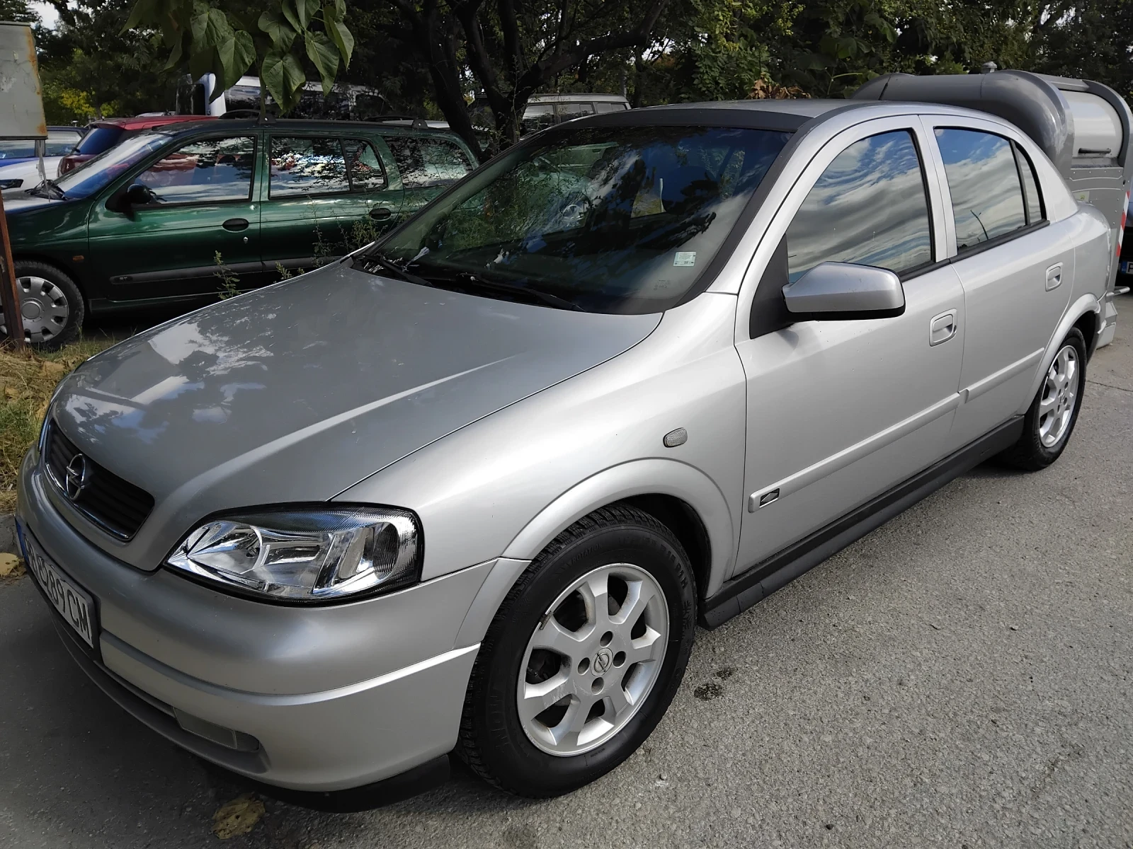 Opel Astra 1.6//климатик//ГАЗ 